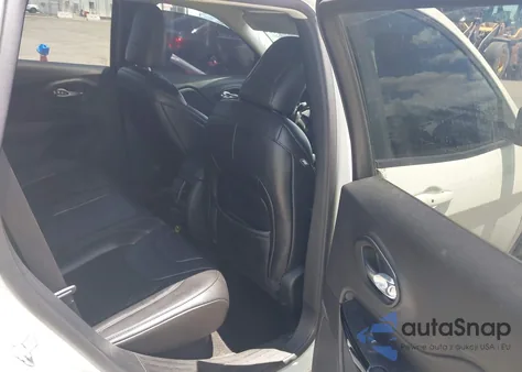 2019 Jeep Cherokee Altitude Fwd from USA, damaged, VIN 1C4PJLLB3KD324663